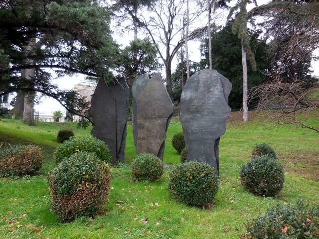 Les statues du Jardin des plantes
