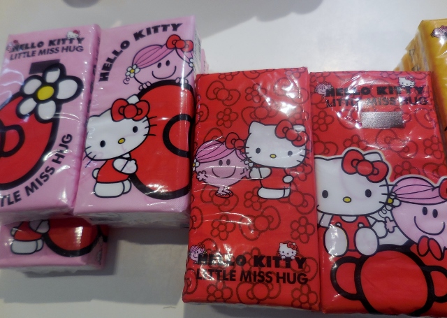 Madame Câlin et Hello Kitty