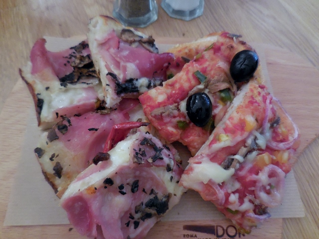 Restaurant  Al Taglio