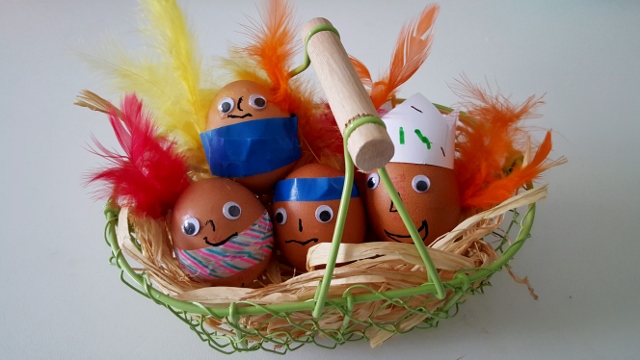 Enfants à Pâques oeufs Franprix (5)