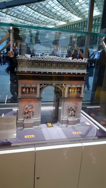 Lego Store Forum des Halles (4)