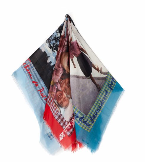 Toutes à l'école foulard Caroll (1) (640x640)