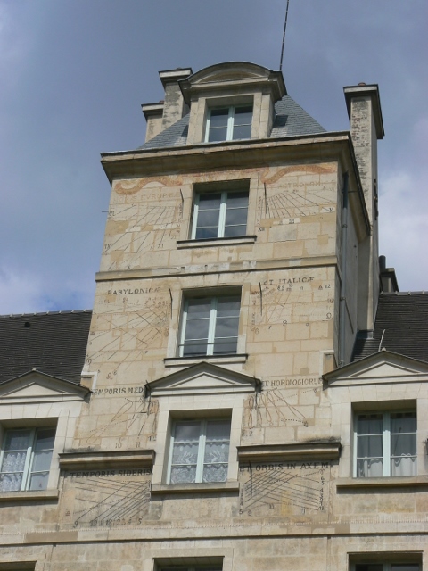 Lycée Louis-le-Grand Cadrans Solaires 