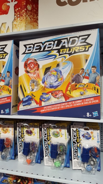 Beyblade Burst et Lego sélection Noël La Grande Récré 