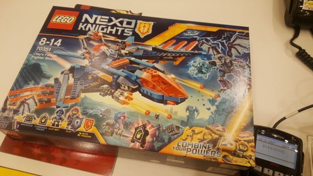 Beyblade Burst et Lego sélection Noël La Grande Récré 