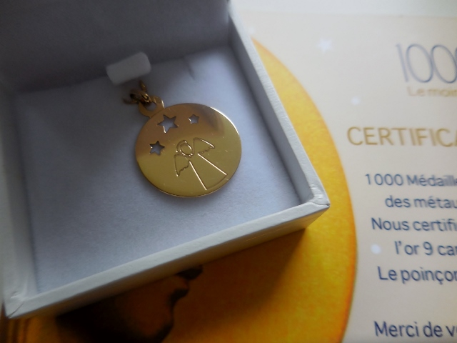 1000 médailles de Baptême