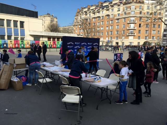 Capri-Sun et le Stade Français, parrains de SOS Villages d'Enfants France