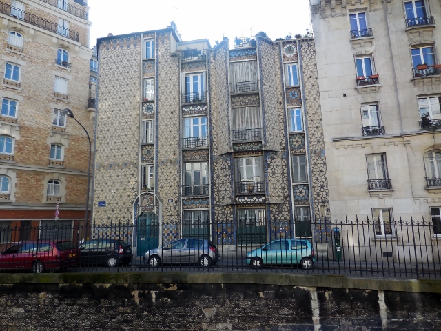 Immeuble Deneux au 185 rue Belliard