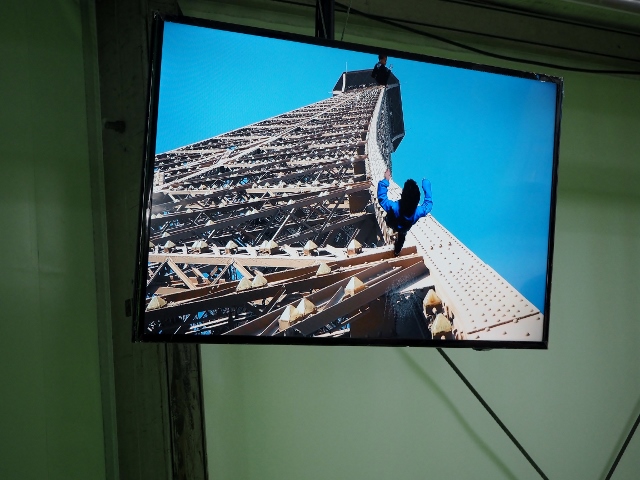 Effets spéciaux ça tourne à la Tour 