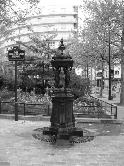 Eau de Paris Fontaine Wallace Place