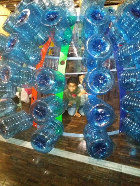 Exposition "Cabanes" à la Cité des Sciences et de l'Industrie