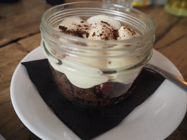 Brunch allemand au Wunderbär Paris