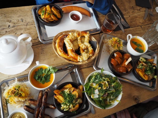 Brunch allemand au Wunderbär Paris