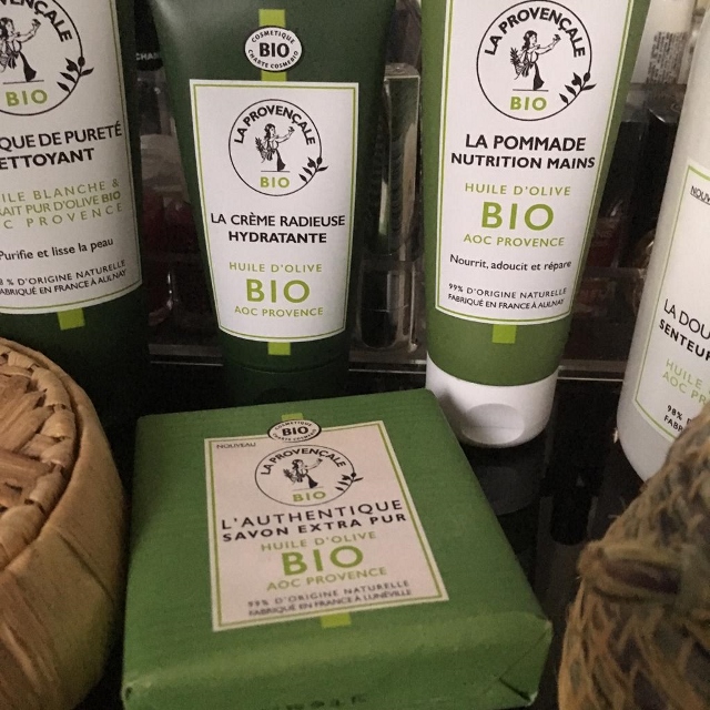 La Provençale Bio cosmétique à l'huile d'olive (4) (640x640)