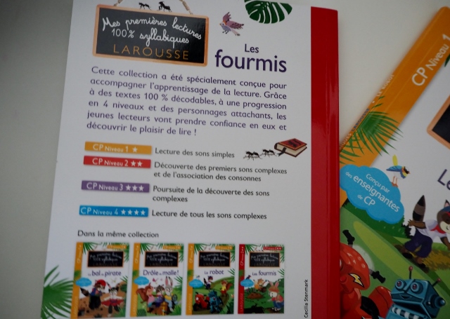 Premières lectures Larousse 100 % syllabiques