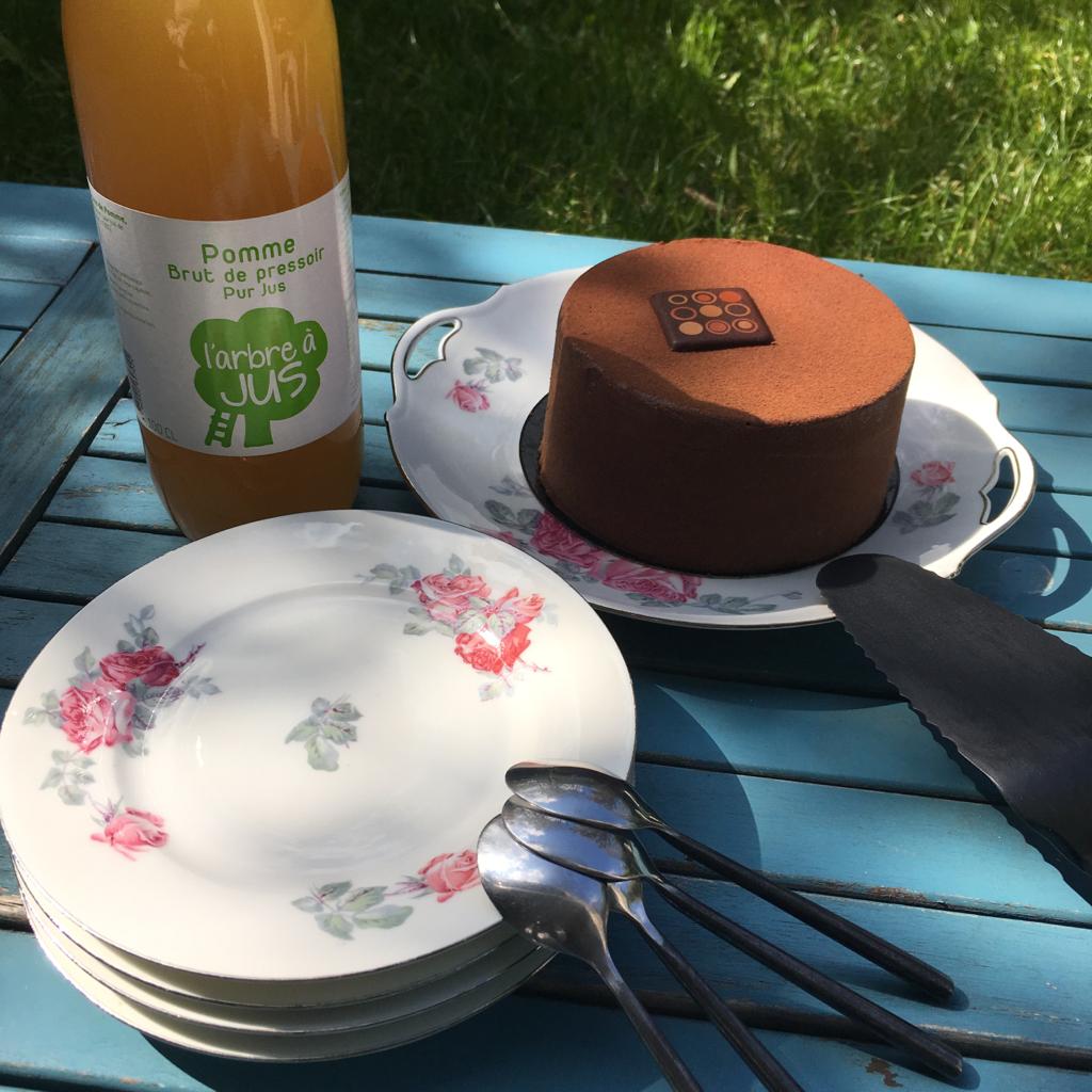 Gourmandises de Pâques dessert et chocolats