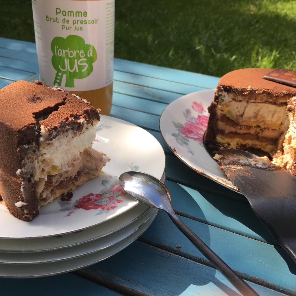 Gourmandises de Pâques dessert et chocolats