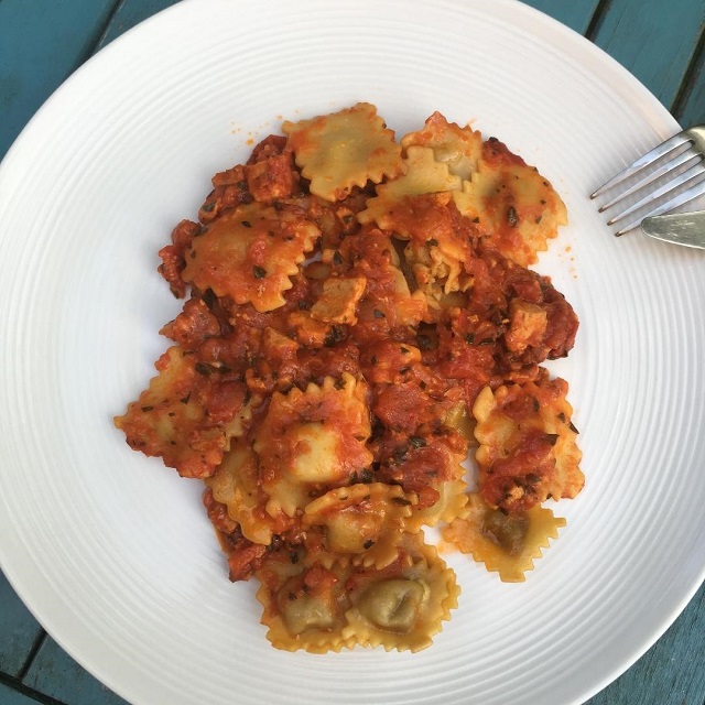 Dietbon Raviolini chèvre pesto et sa sauce tomate au tofu