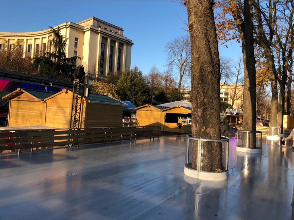 La patinoire des jardins du Trocadero