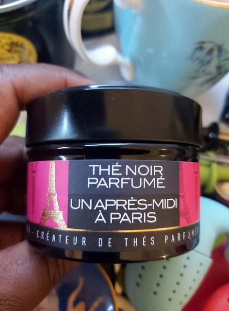 Thé aux fleurs et thé aux fruits 