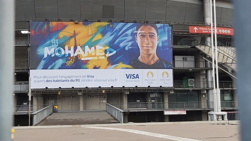 Du Street Art exposé sur le Stade de France