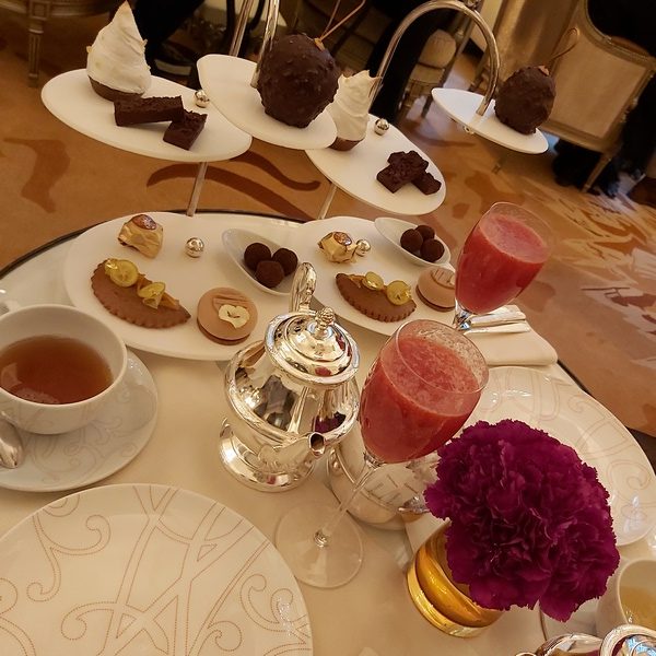Le goûter de l'Hôtel Plaza Athénée