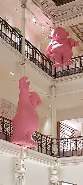 Mignonisme de Philippe Katerine au Bon Marché