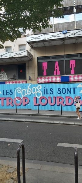 Fresque hommage à Tati Barbès par La Main Gauche
