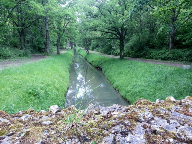 Rigoles de Veille-Eglise