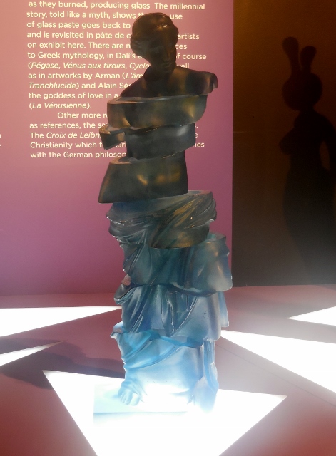 Tranchlucide Bleue, Arman